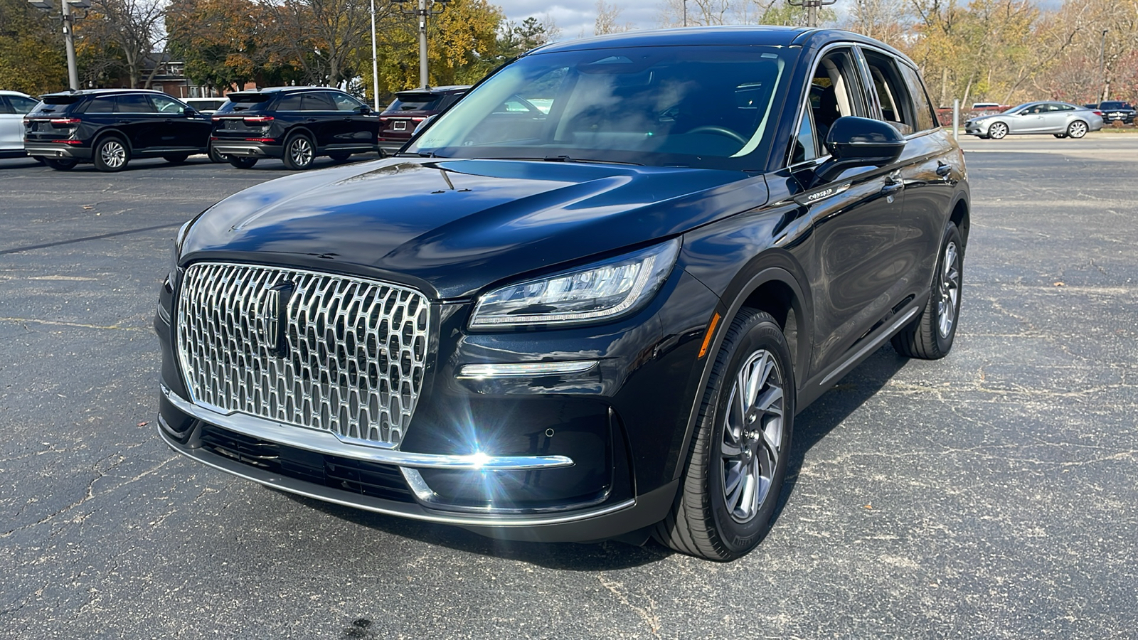 2023 Lincoln Corsair Standard 7