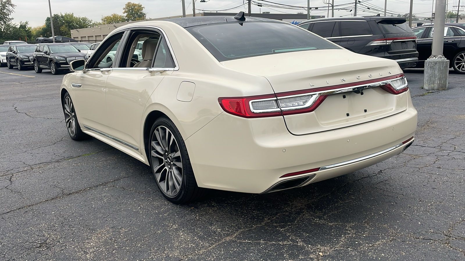 2018 Lincoln Continental Reserve 5