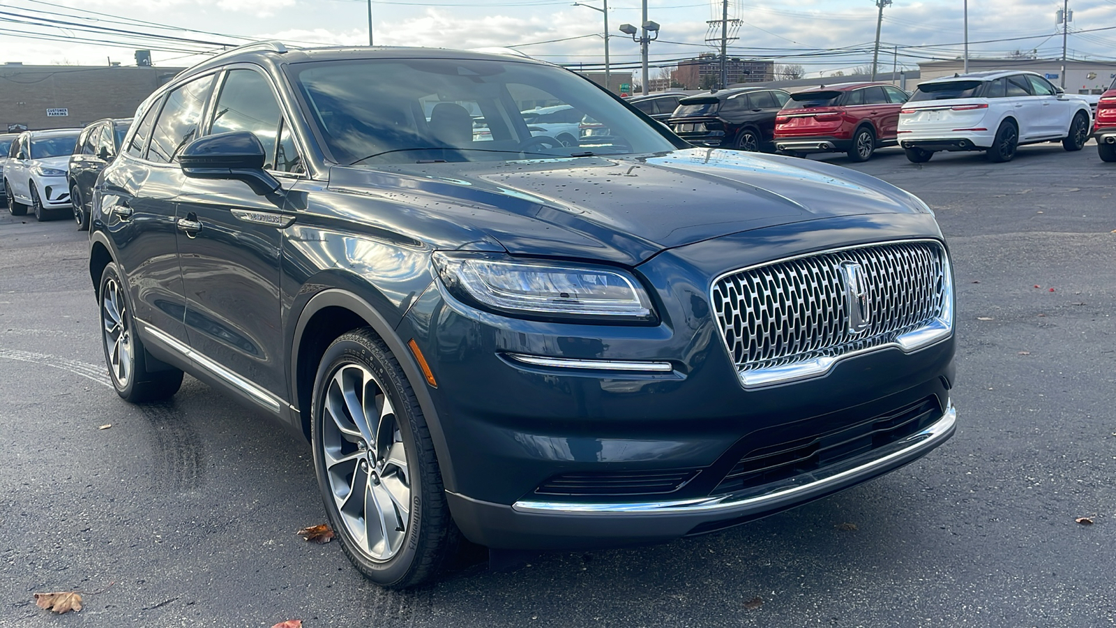 2022 Lincoln Nautilus Reserve 3