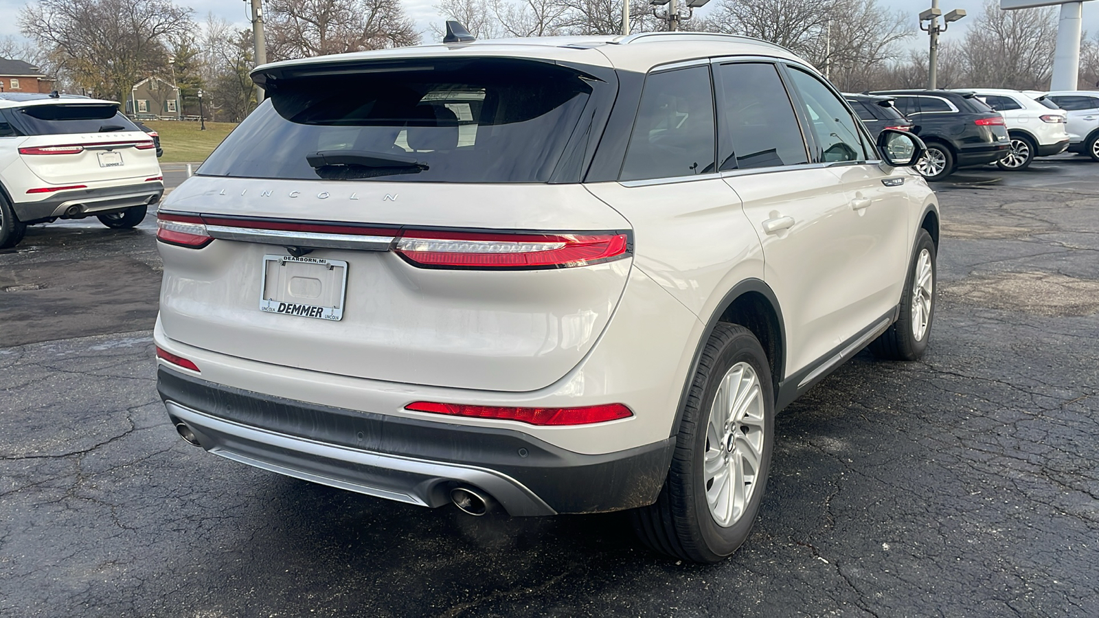 2022 Lincoln Corsair Standard 4