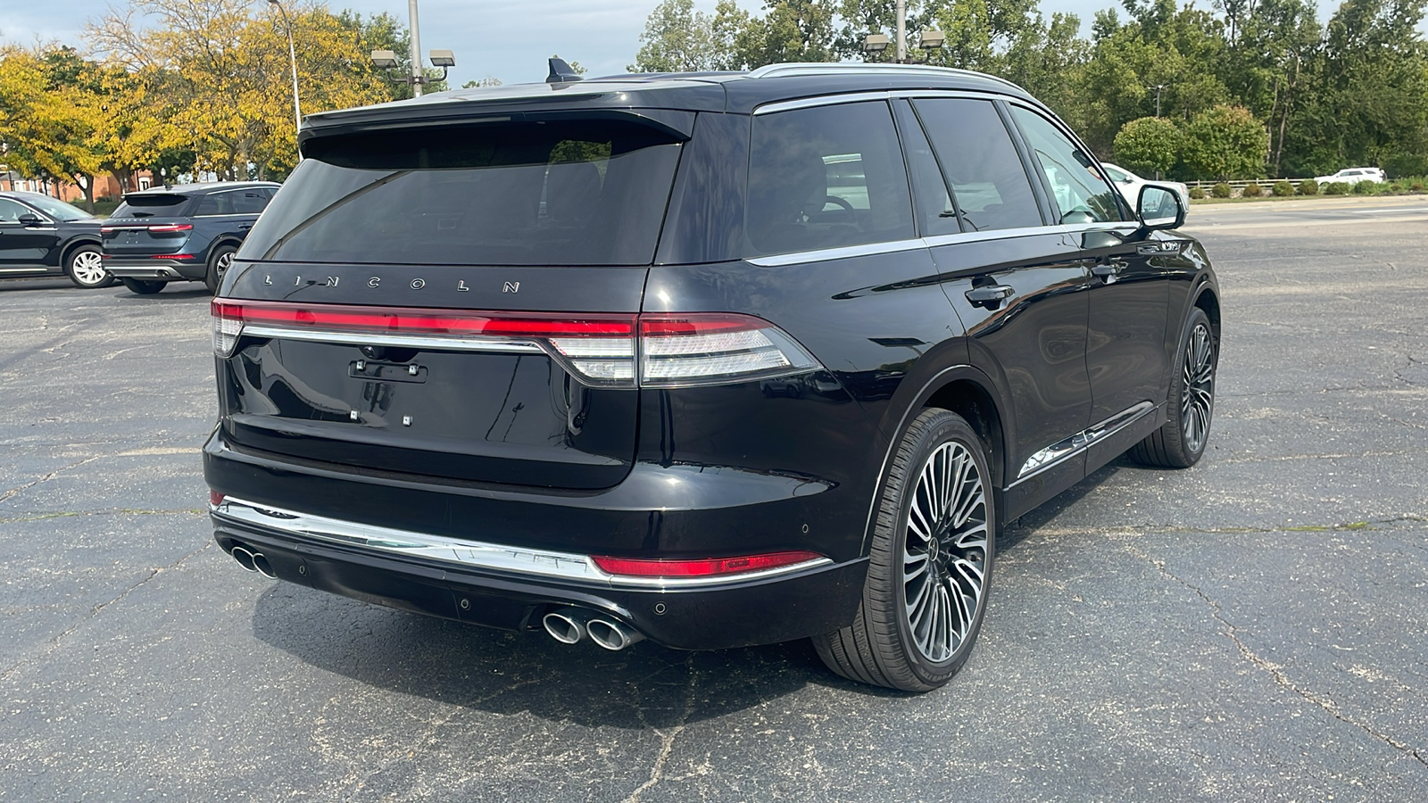 2022 Lincoln Aviator Black Label 4