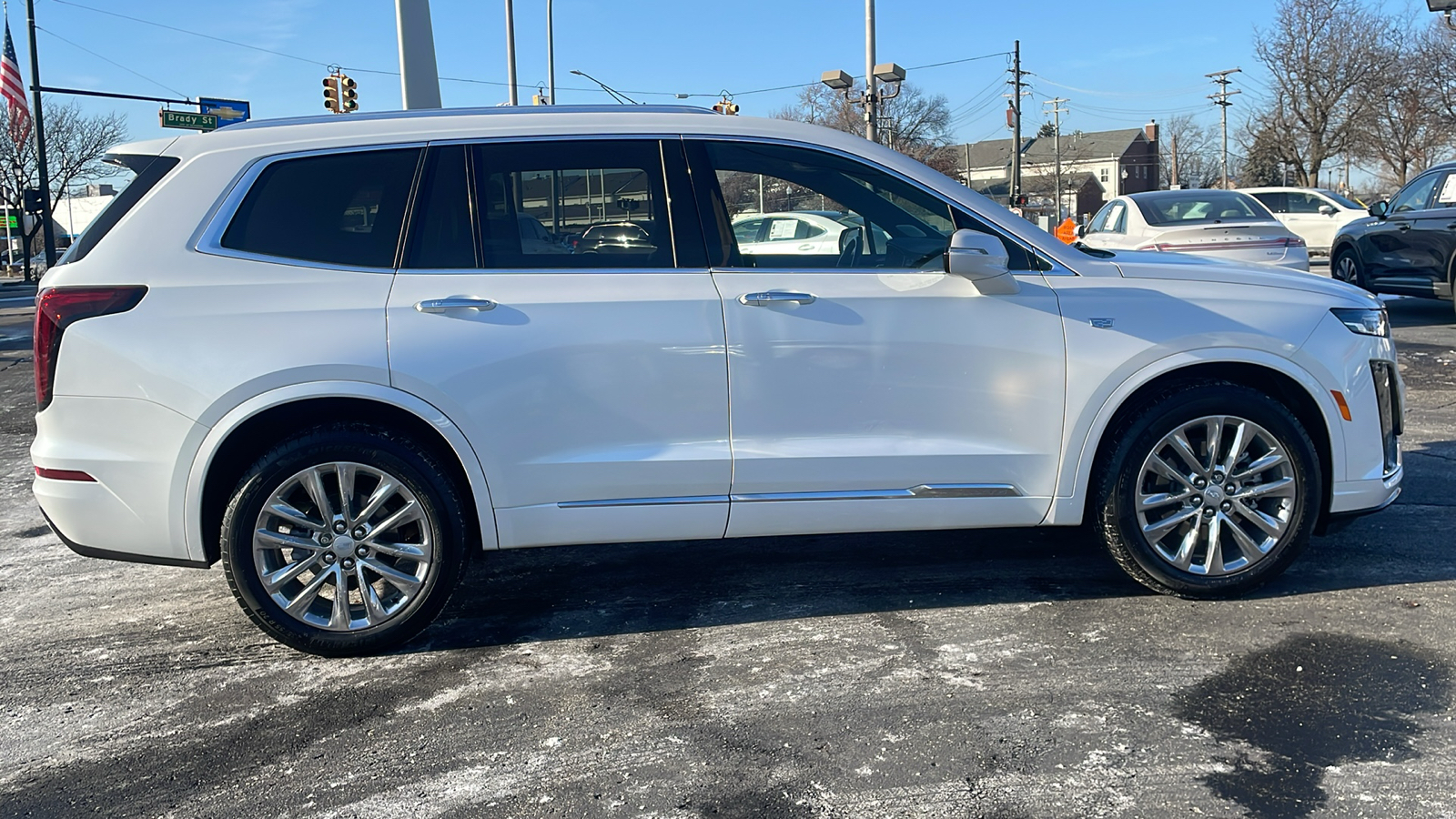 2023 Cadillac XT6 Premium Luxury 3