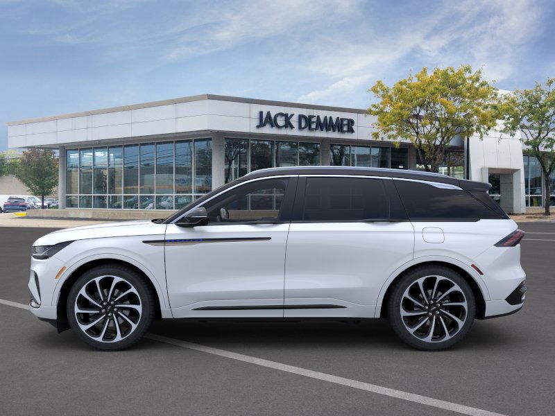 2025 Lincoln Nautilus Black Label 3