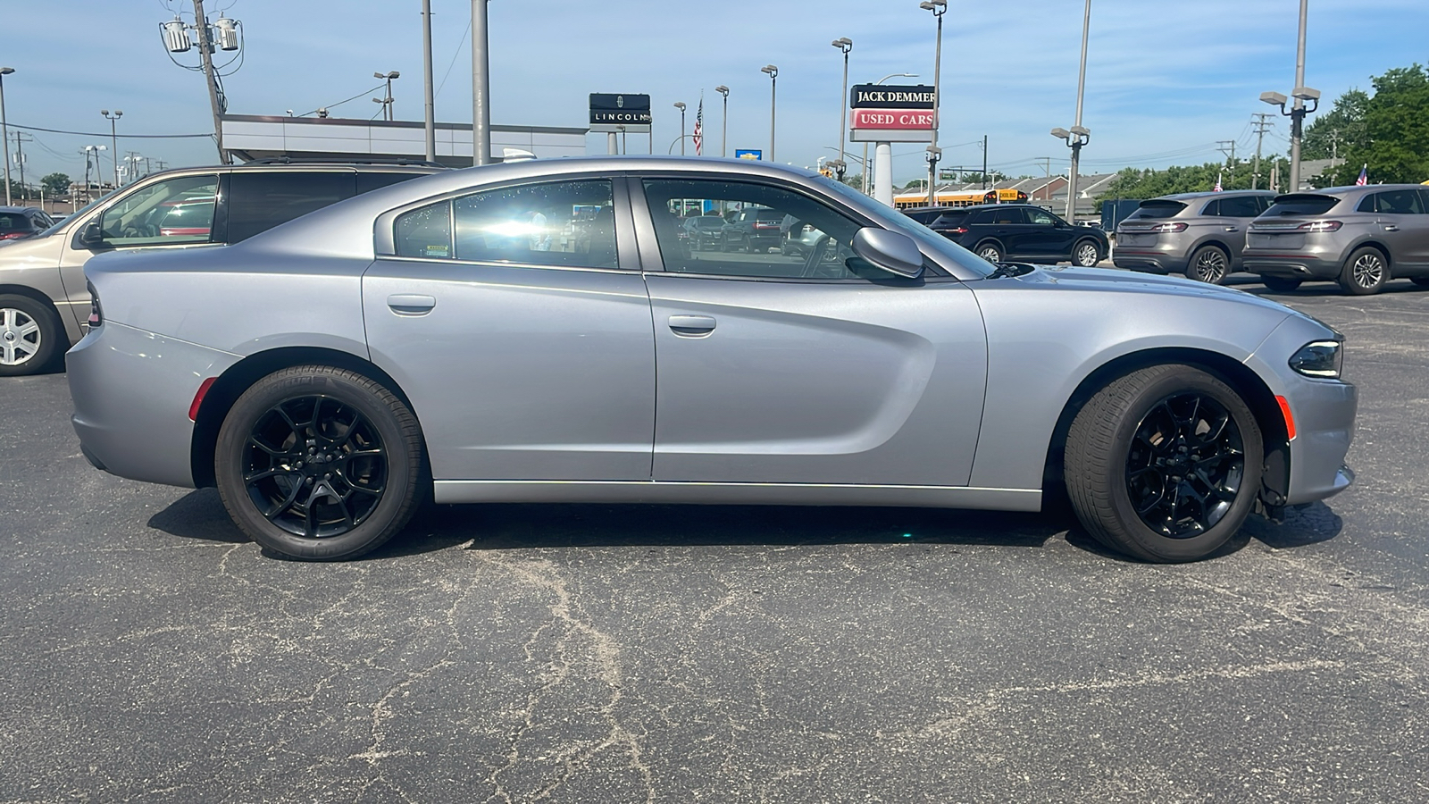 2017 Dodge Charger SXT 3