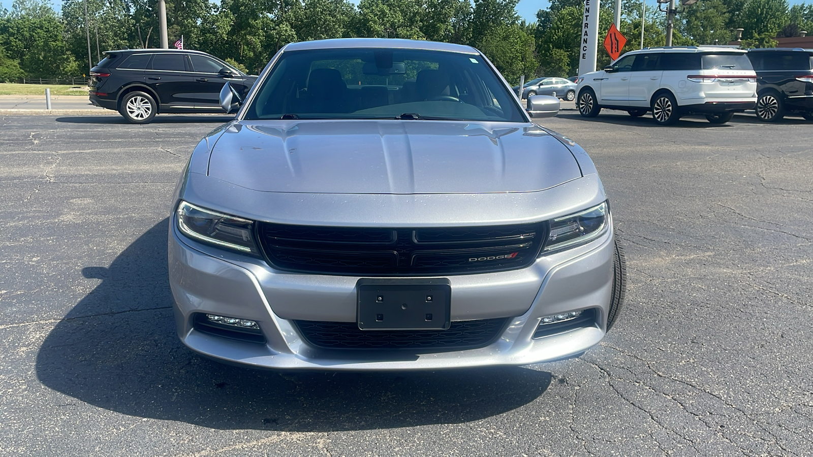 2017 Dodge Charger SXT 29