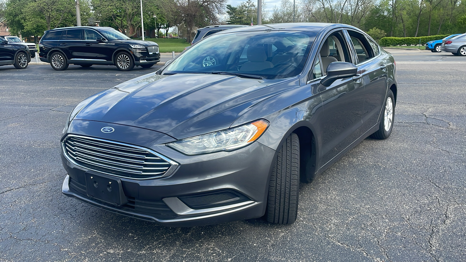 2017 Ford Fusion S 7