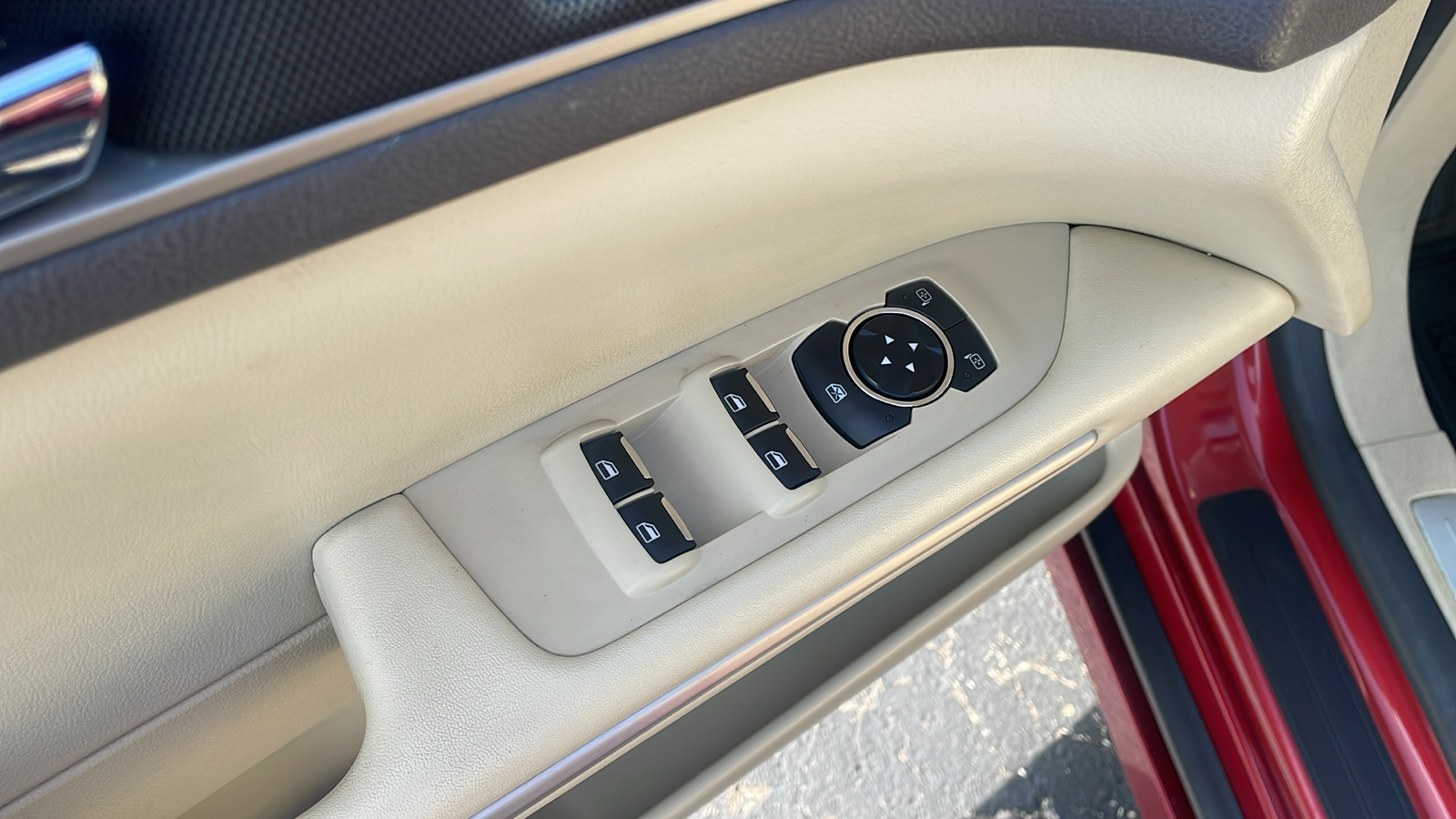 2014 Lincoln MKZ Hybrid 10