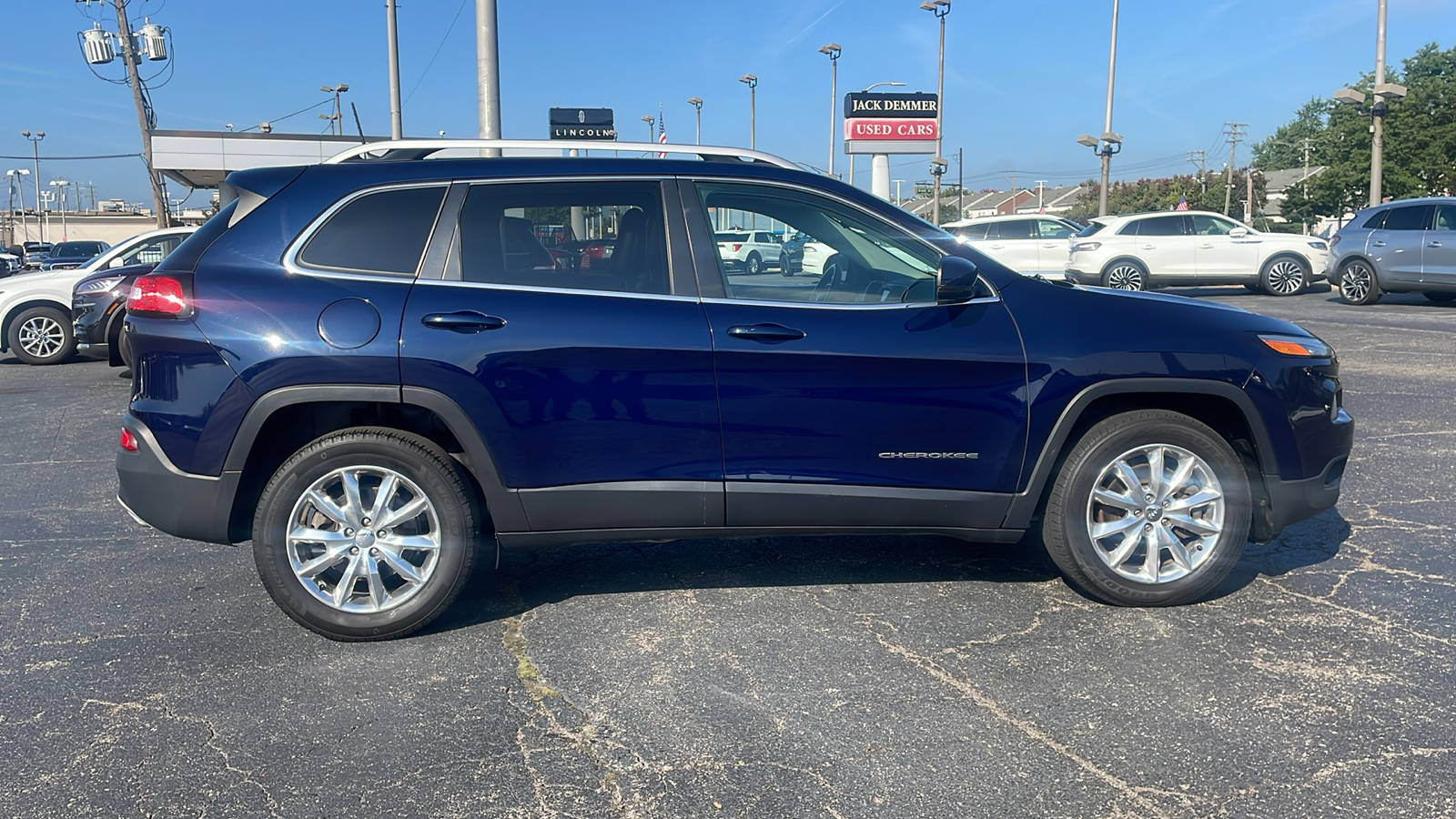 2016 Jeep Cherokee Limited 3