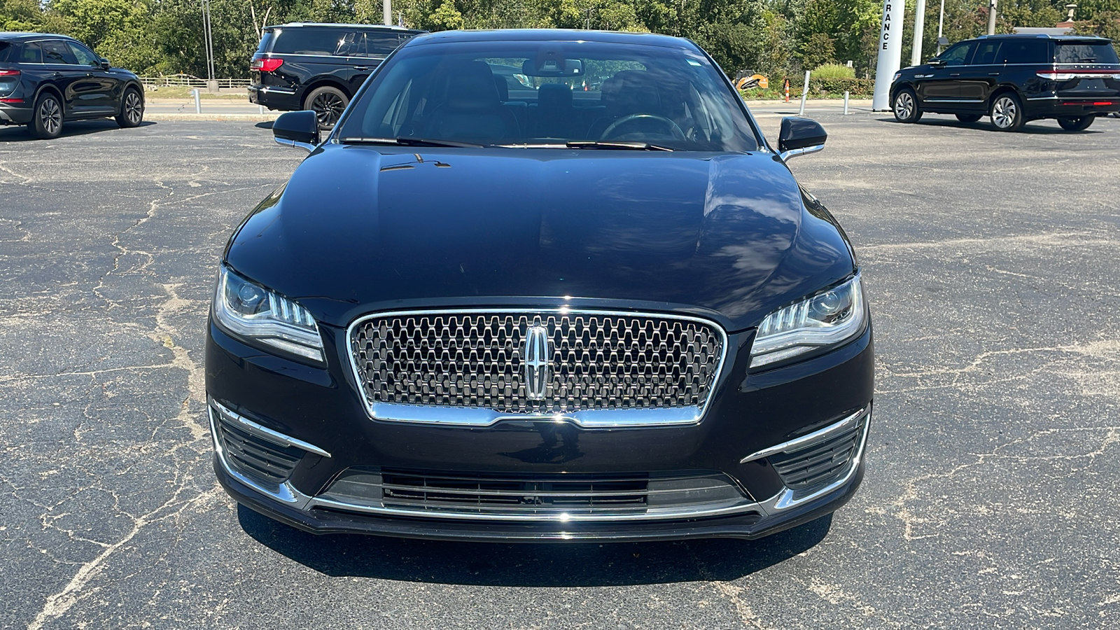 2019 Lincoln MKZ Reserve I 32