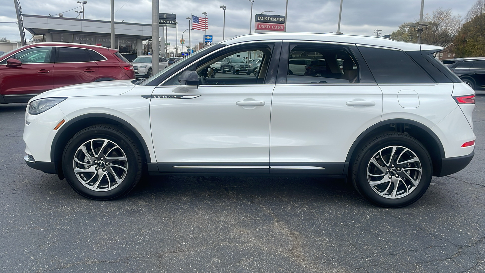 2022 Lincoln Corsair Standard 6