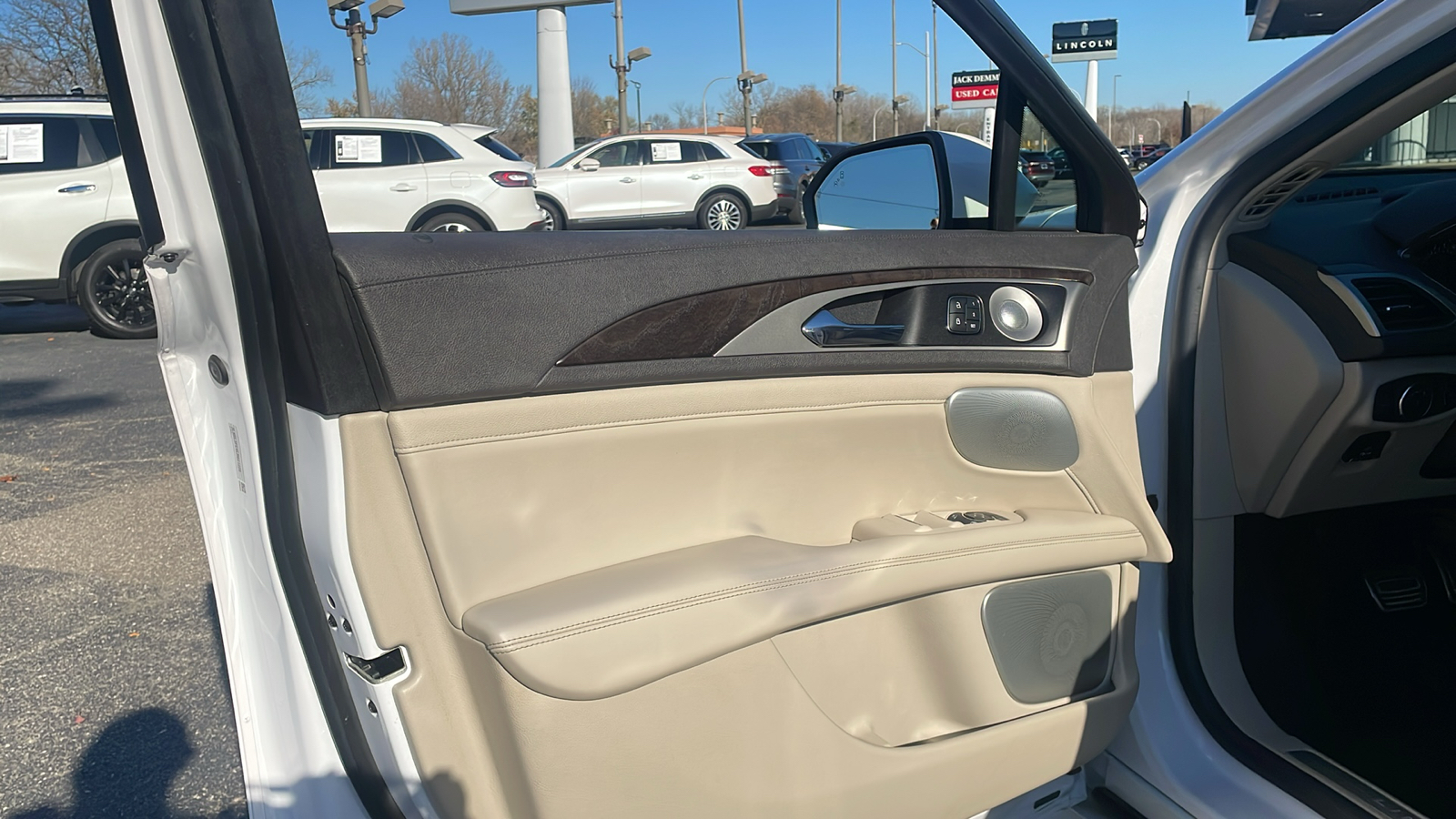 2020 Lincoln MKZ Reserve 8