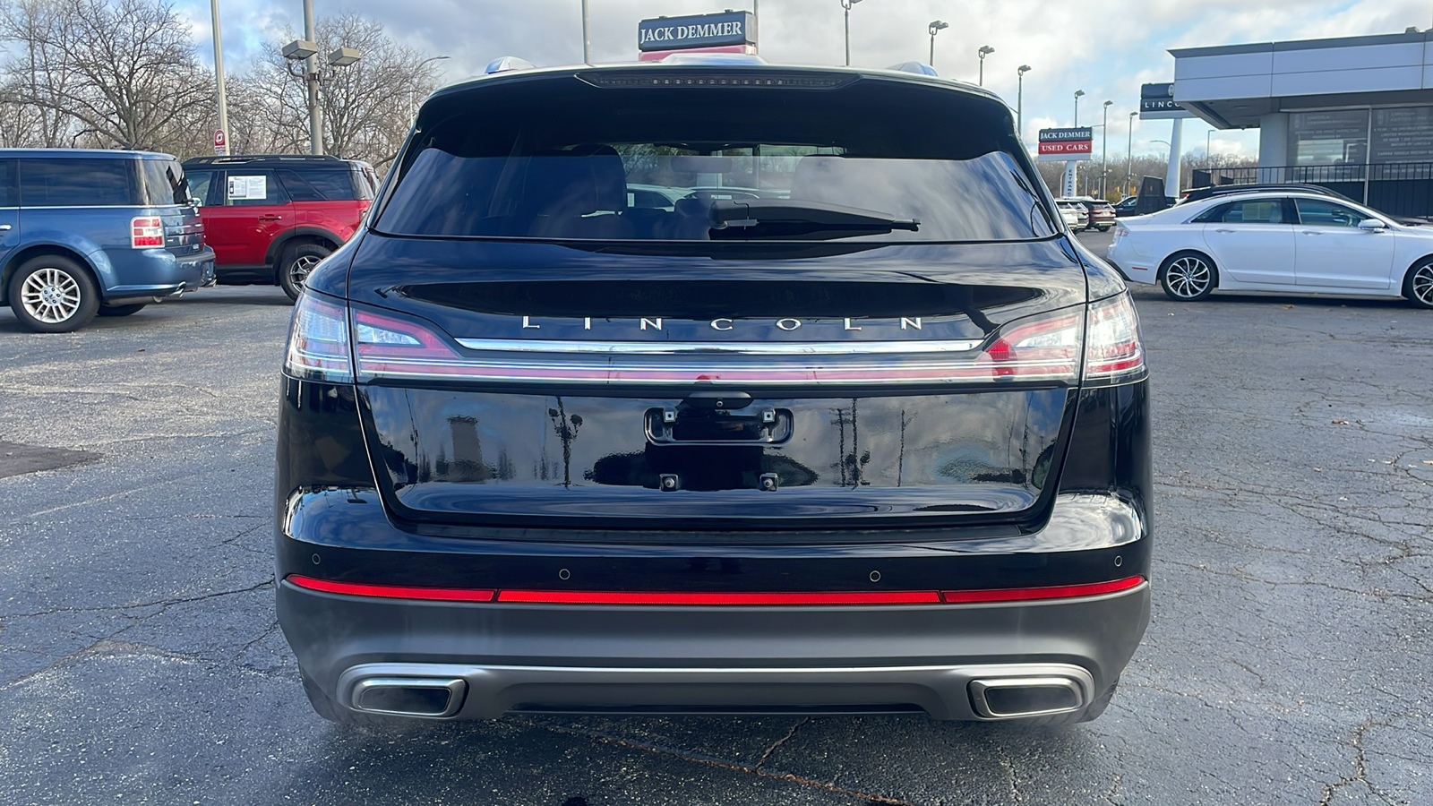 2021 Lincoln Nautilus Standard 30