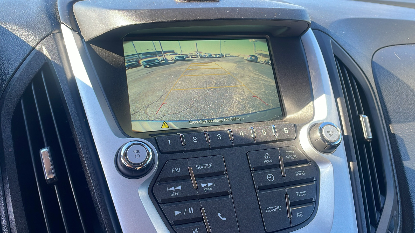 2016 Chevrolet Equinox LT 19