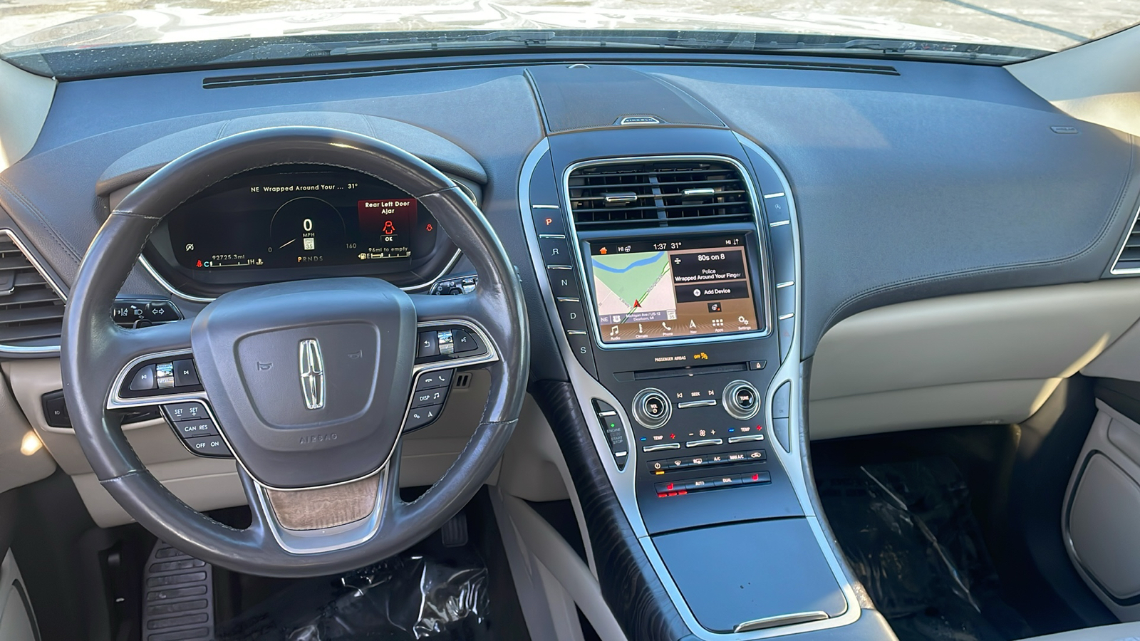 2019 Lincoln Nautilus Select 12