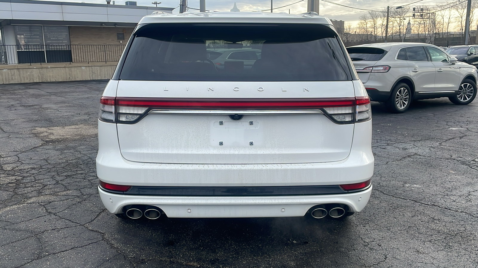 2023 Lincoln Aviator Reserve 34