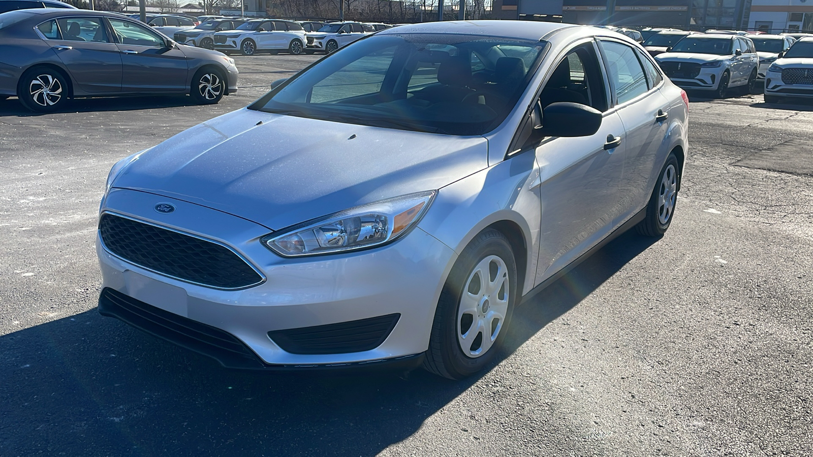 2016 Ford Focus S 6