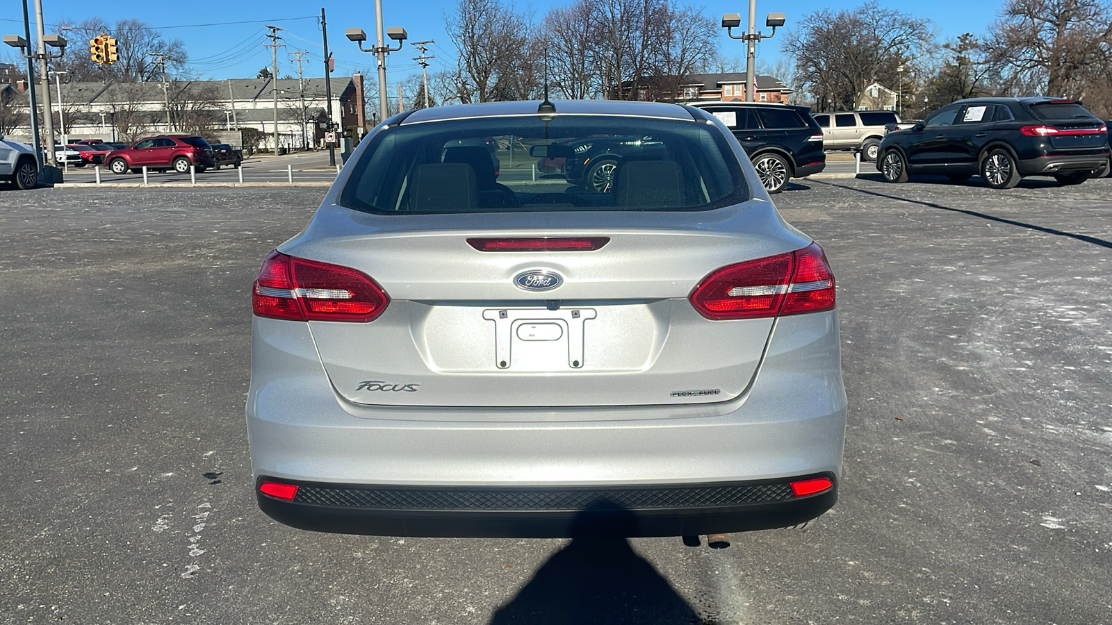 2016 Ford Focus S 25