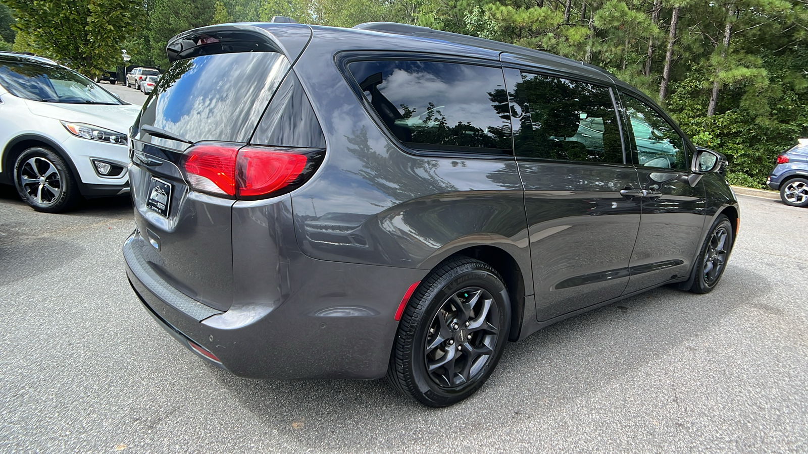 2019 Chrysler Pacifica Touring L Plus 5