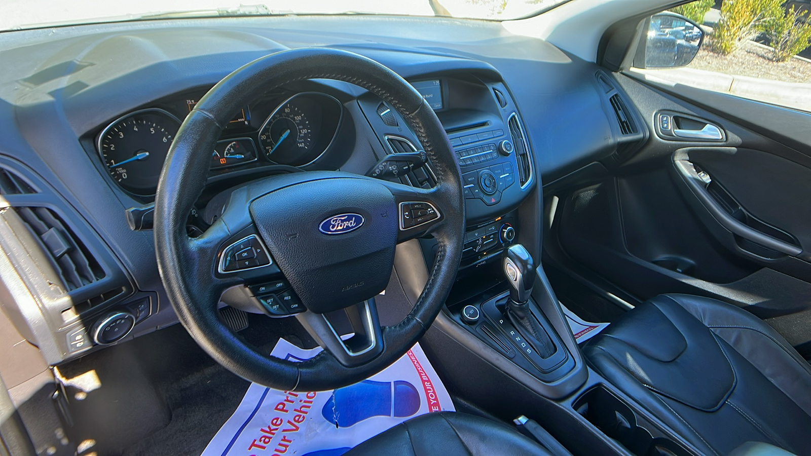 2015 Ford Focus SE 19