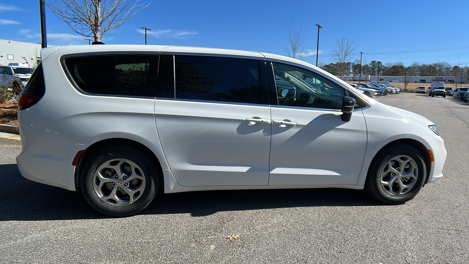 2024 Chrysler Pacifica Limited 4