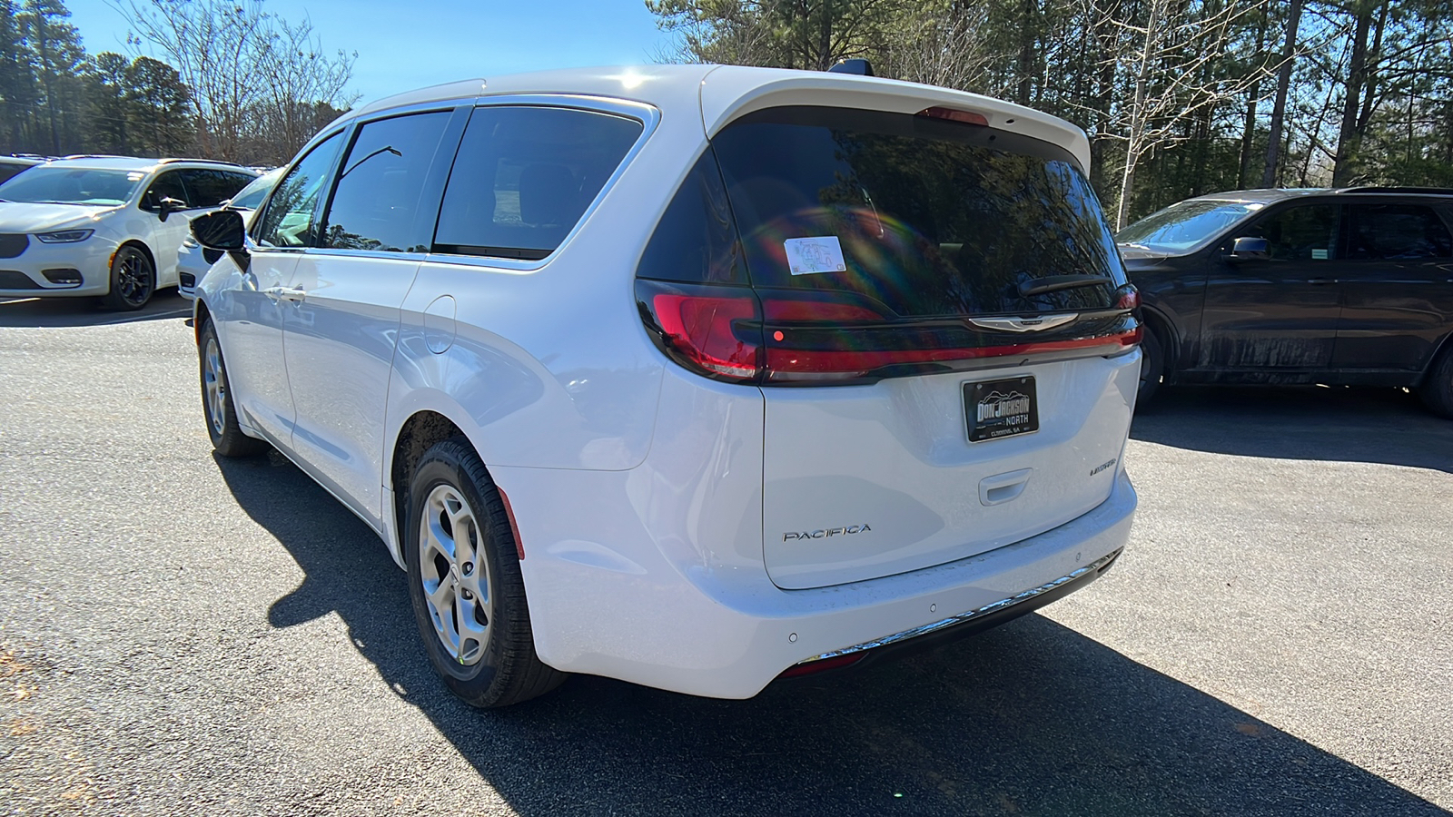 2024 Chrysler Pacifica Limited 7