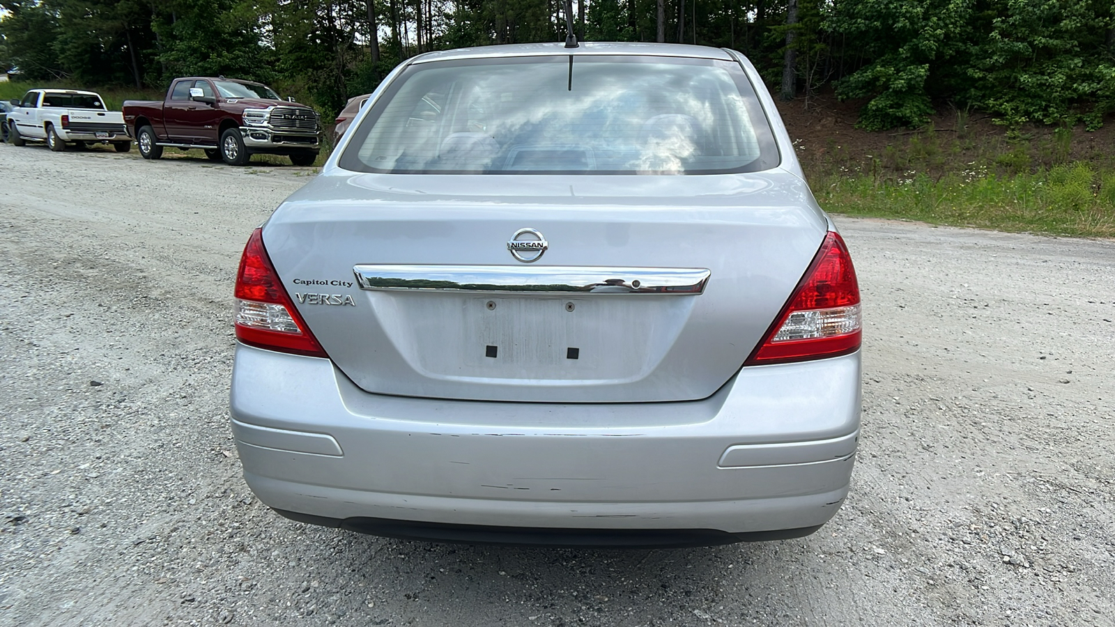2008 Nissan Versa 1.8 SL 6