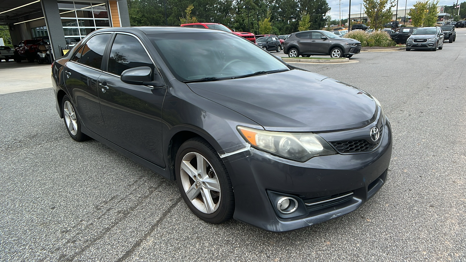 2014 Toyota Camry  3