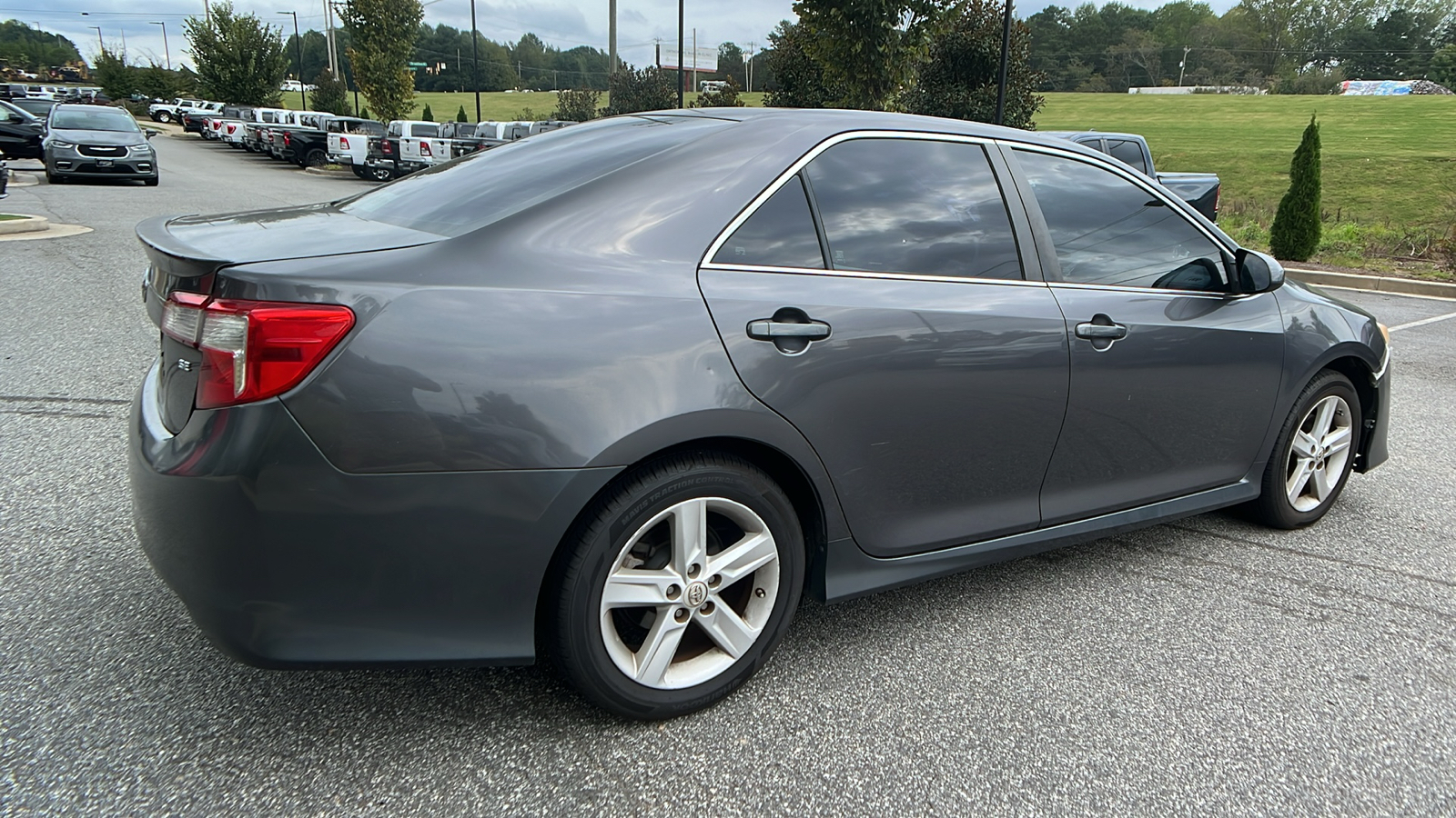 2014 Toyota Camry  5