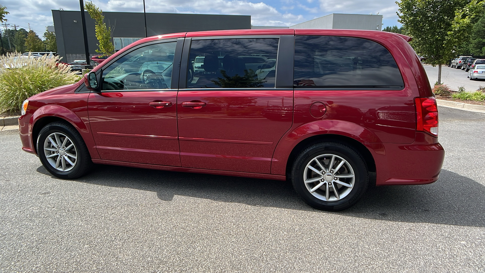 2016 Dodge Grand Caravan SE Plus 8