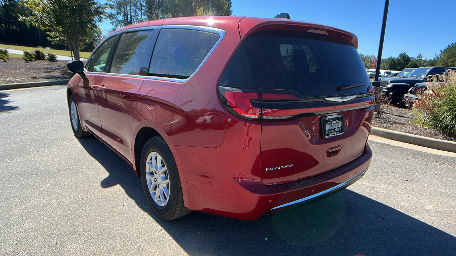 2025 Chrysler Pacifica Select 7