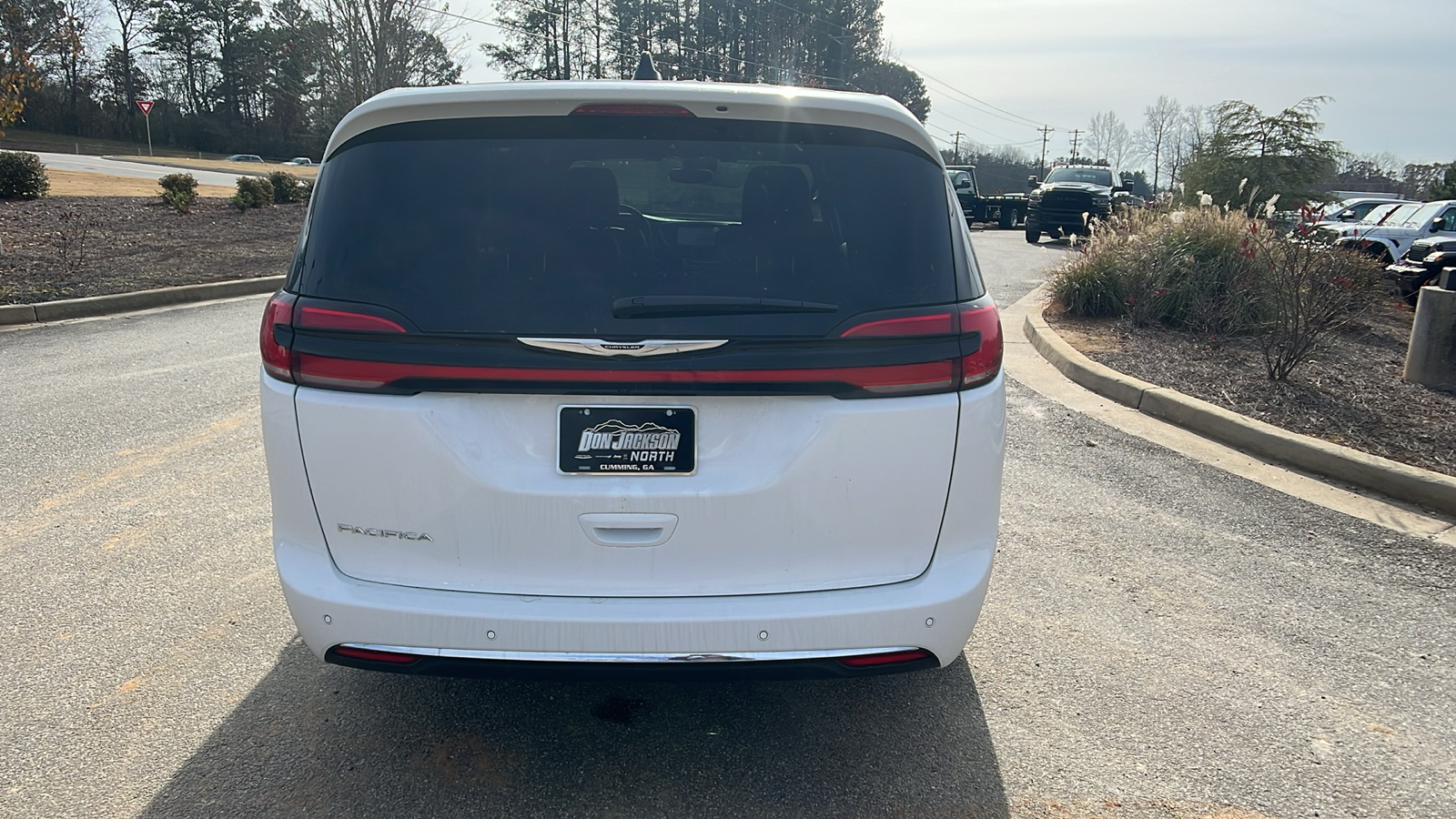 2025 Chrysler Pacifica Select 6