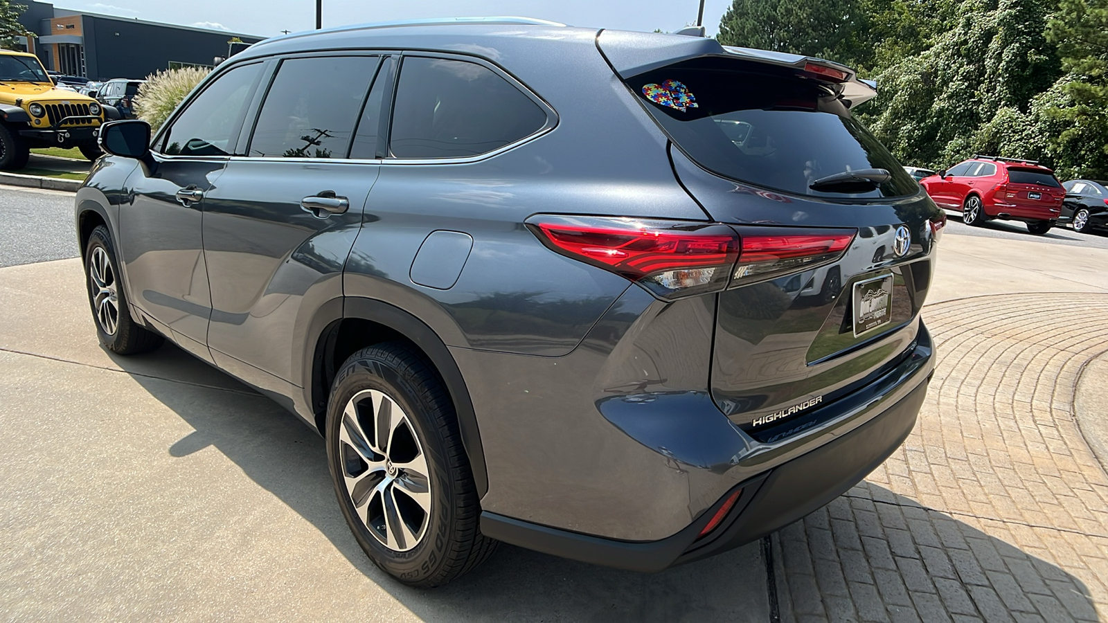 2020 Toyota Highlander XLE 7