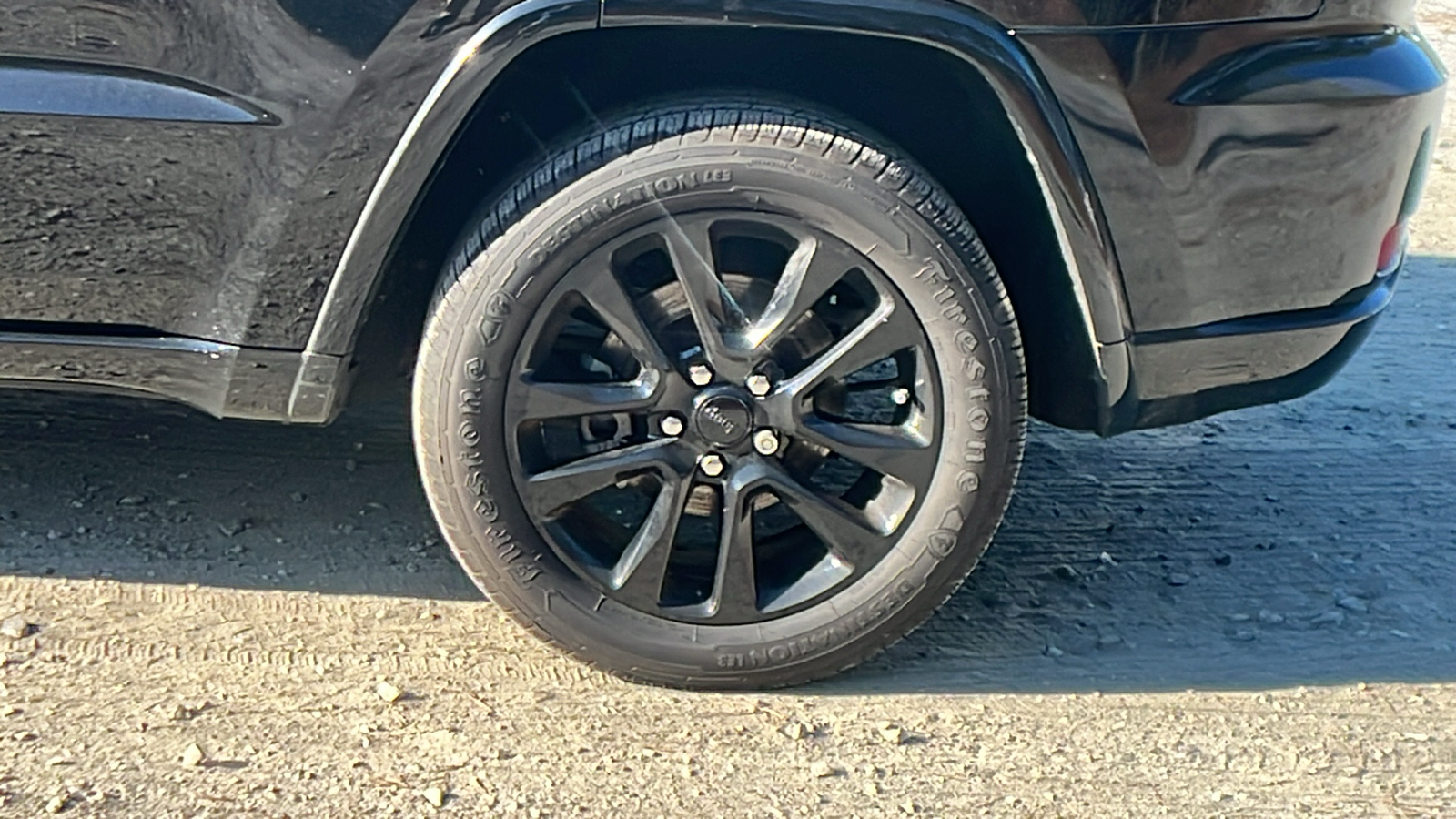 2019 Jeep Grand Cherokee Altitude 9