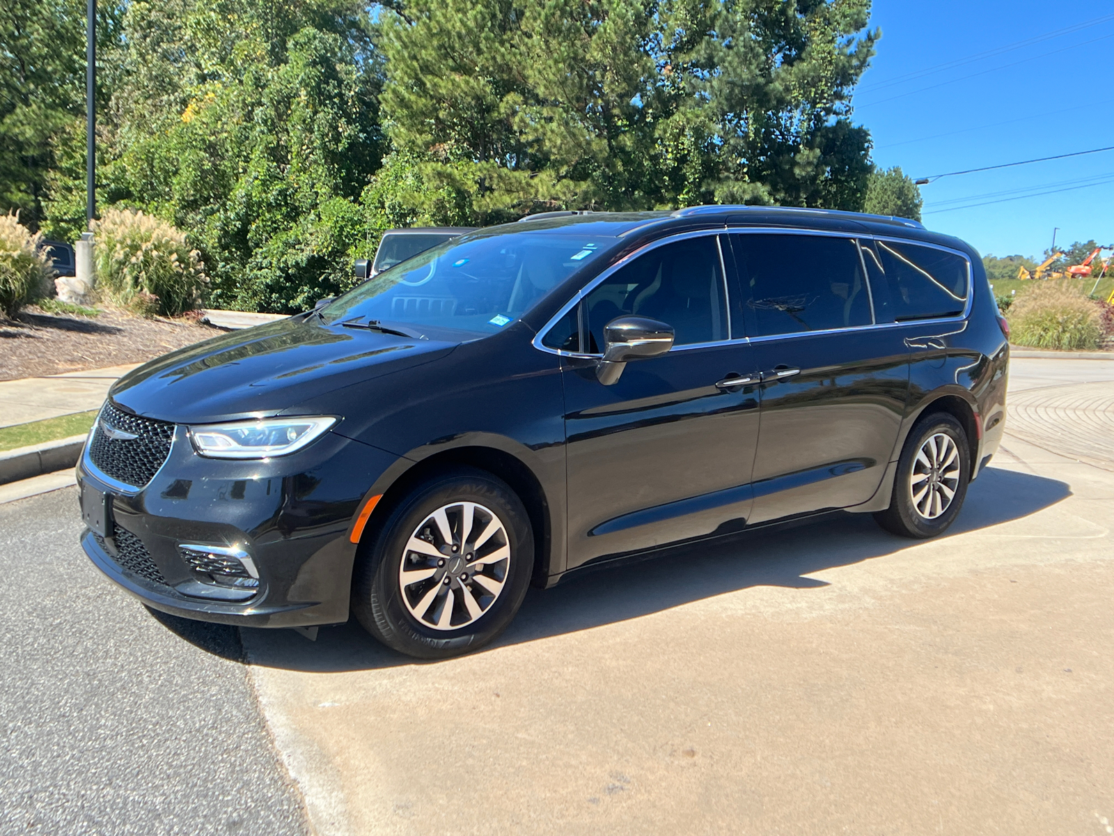 2021 Chrysler Pacifica Touring L 1