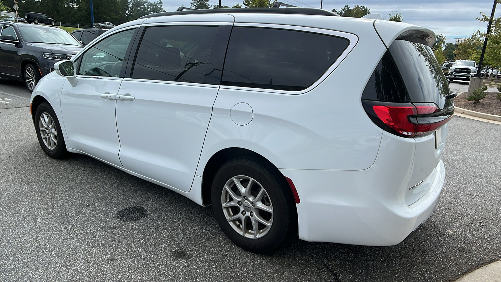 2022 Chrysler Pacifica Touring L 7