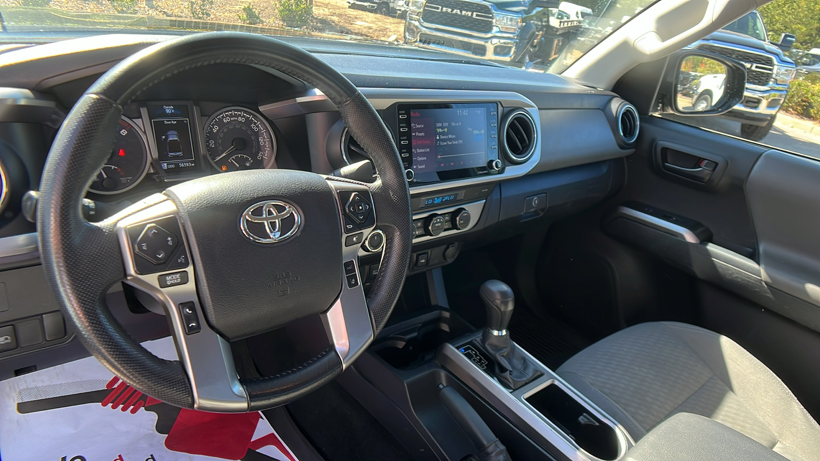 2022 Toyota Tacoma 4WD TRD Sport 19