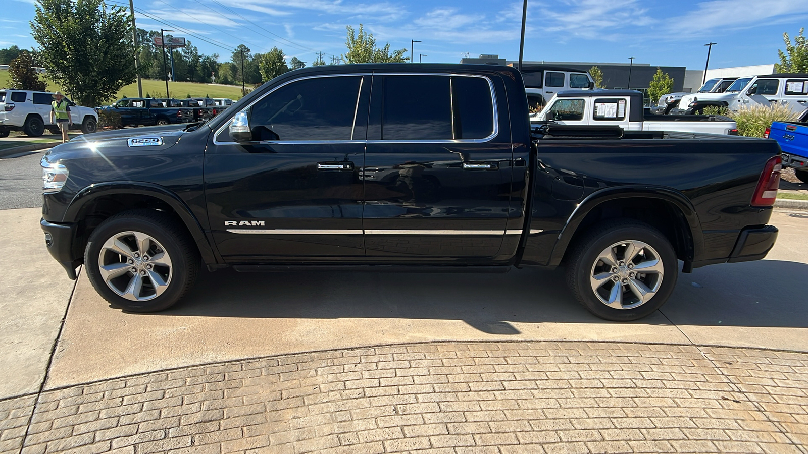 2022 Ram 1500 Limited 8