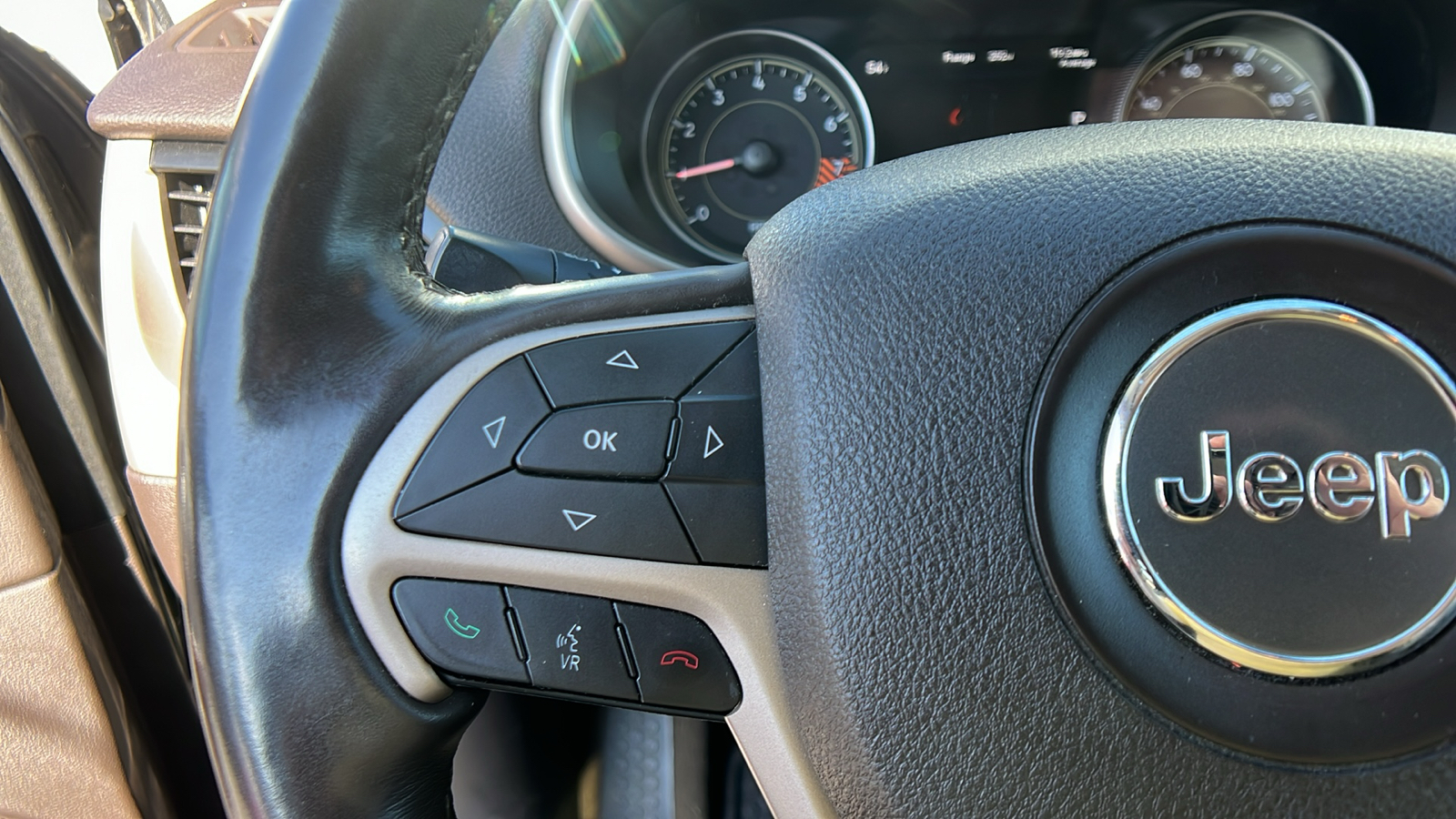 2014 Jeep Cherokee Trailhawk 21