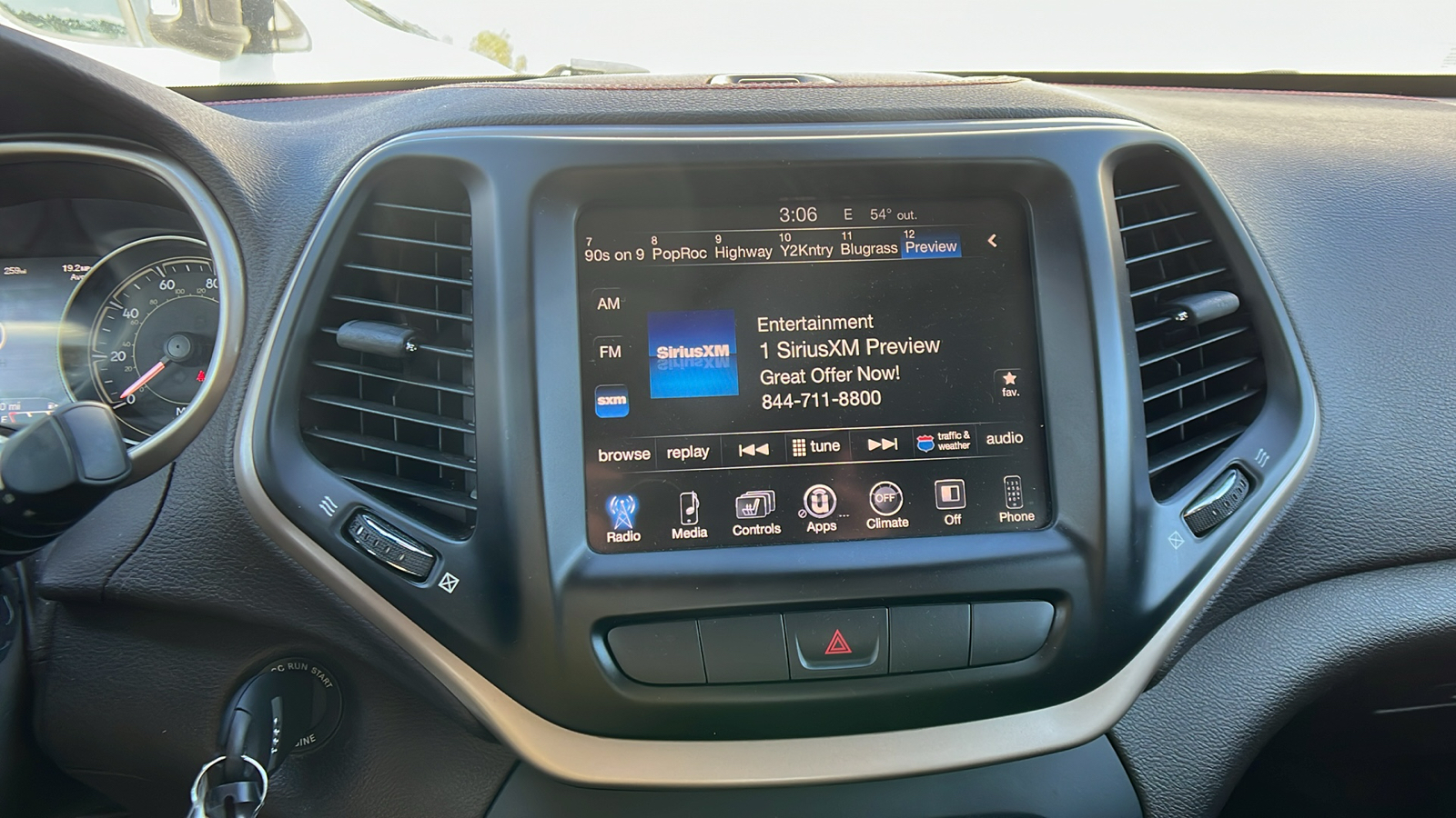 2014 Jeep Cherokee Trailhawk 27