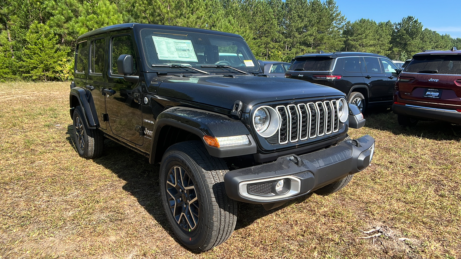 2024 Jeep Wrangler Sahara 3