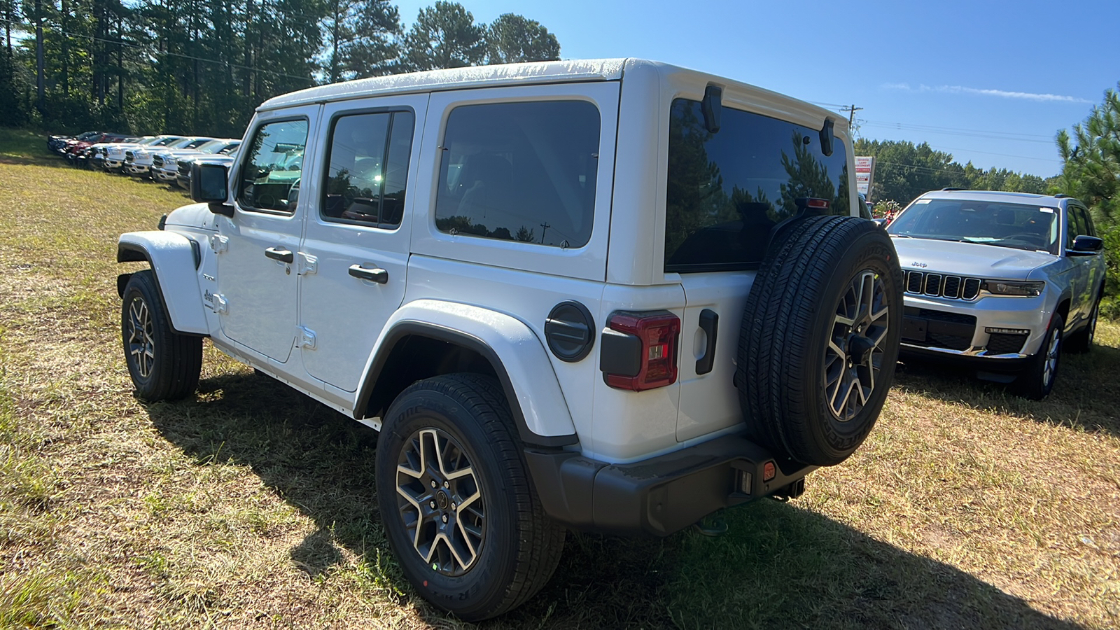 2024 Jeep Wrangler Sahara 7