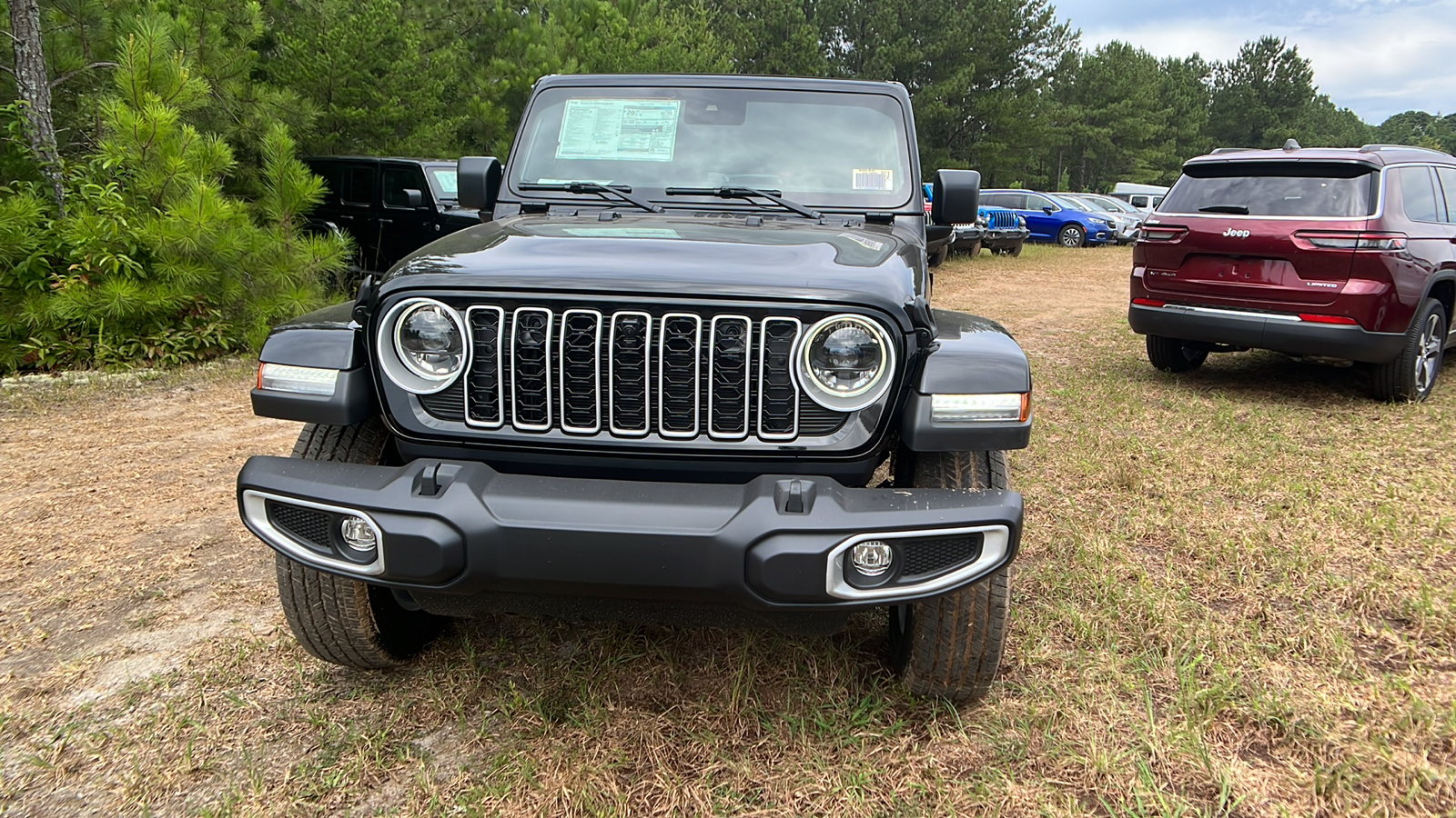 2024 Jeep Wrangler Sahara 2