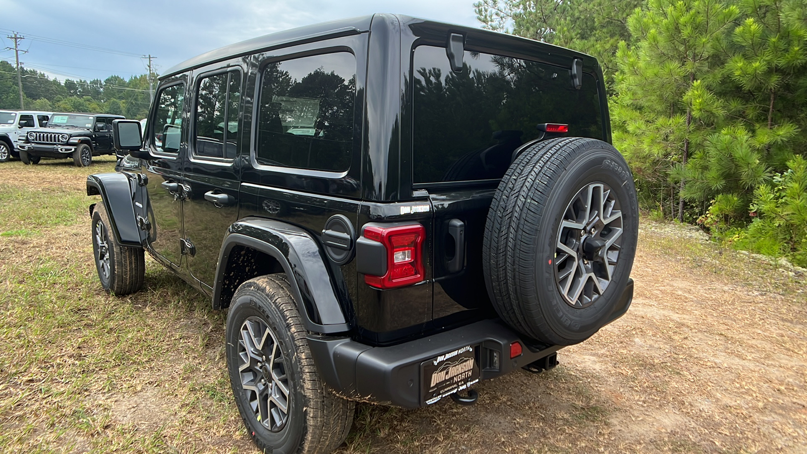 2024 Jeep Wrangler Sahara 7