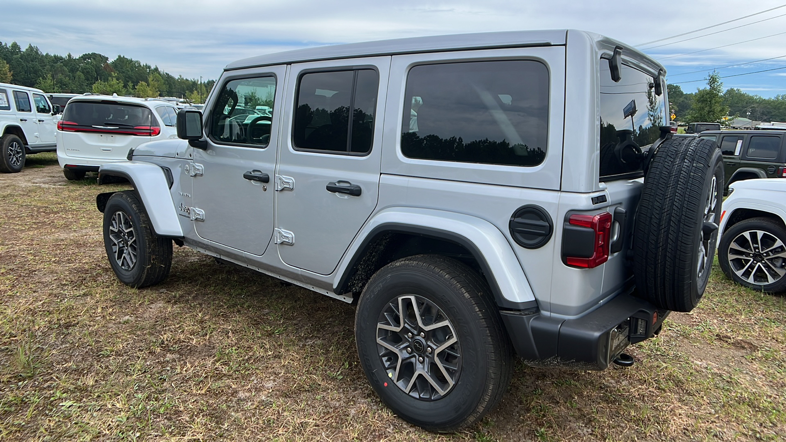 2024 Jeep Wrangler Sahara 7