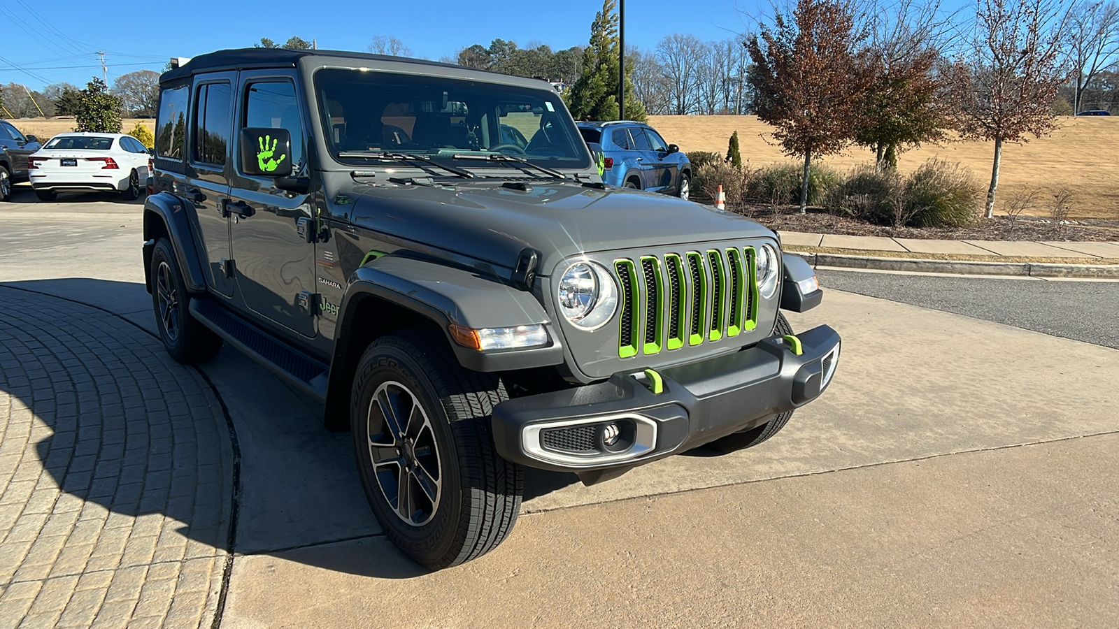 2023 Jeep Wrangler Sahara 3