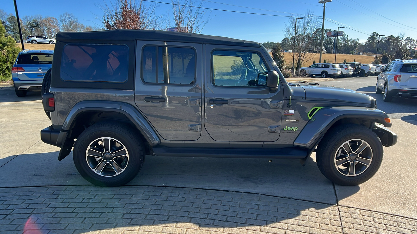 2023 Jeep Wrangler Sahara 4