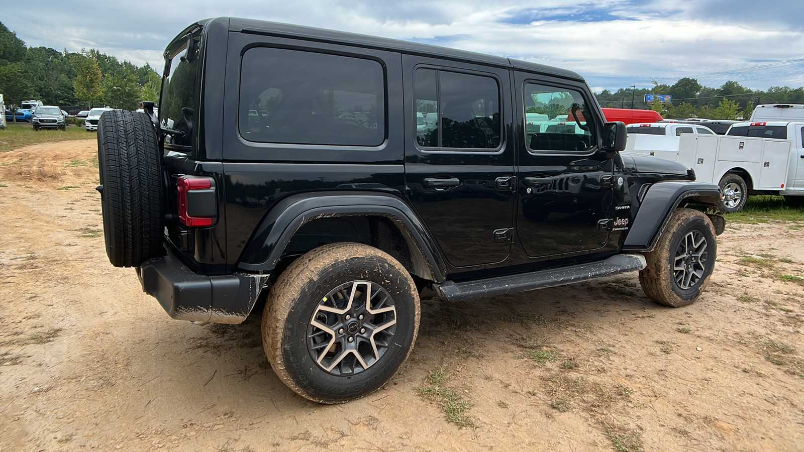 2024 Jeep Wrangler Sahara 5