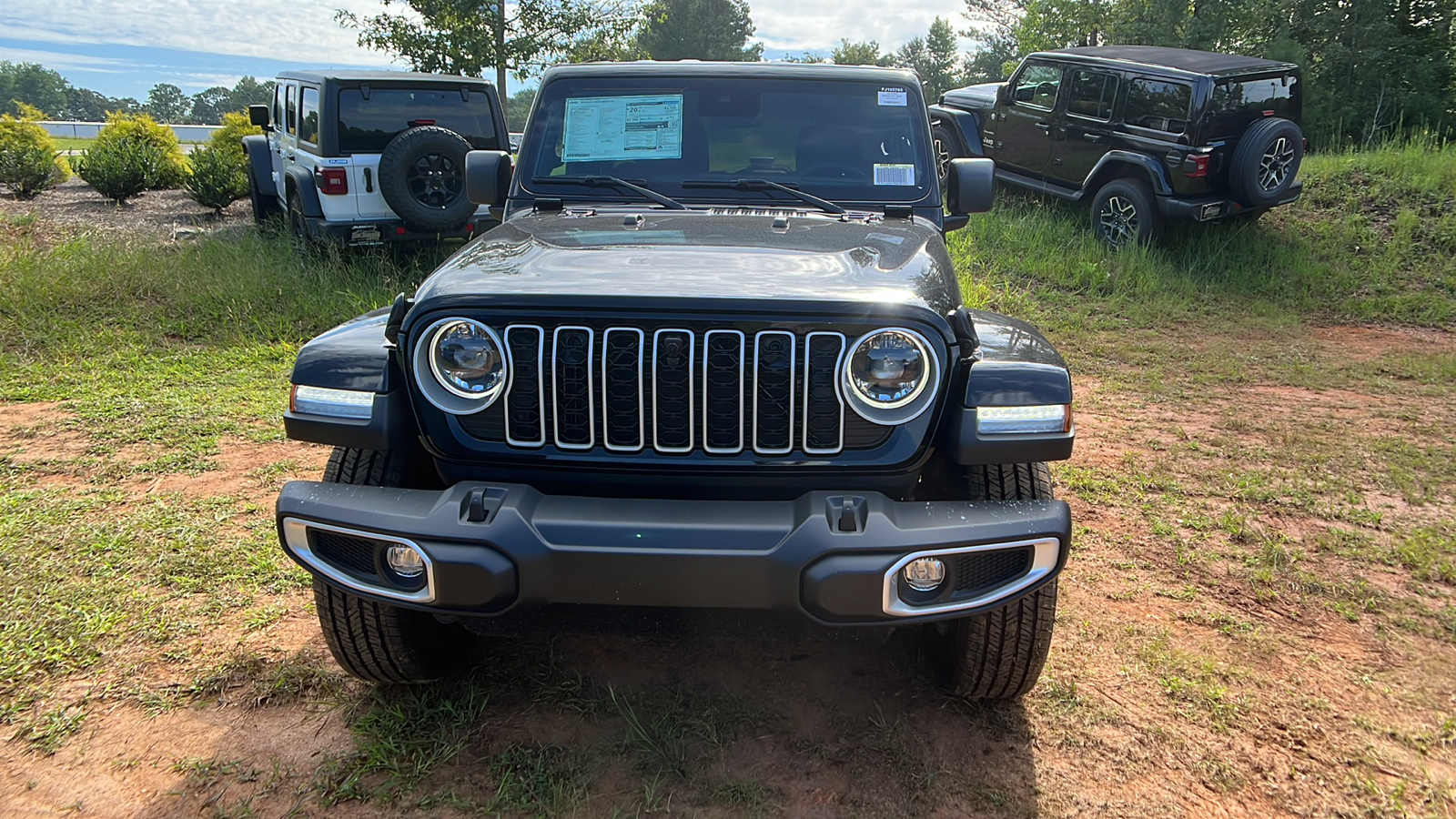 2024 Jeep Wrangler Sahara 2