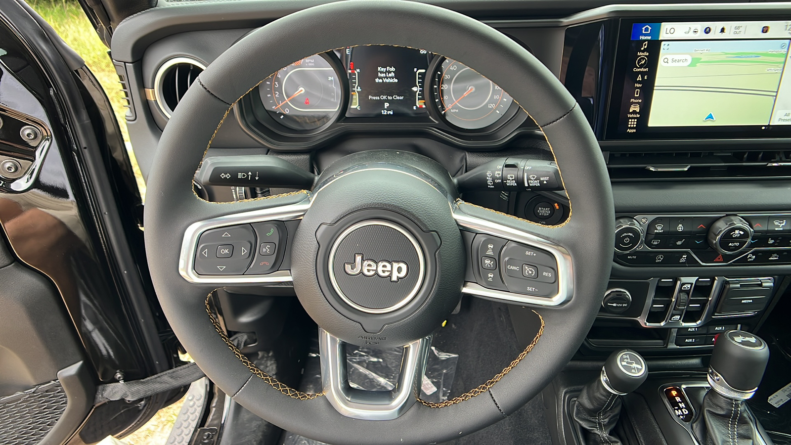 2024 Jeep Wrangler Sahara 15