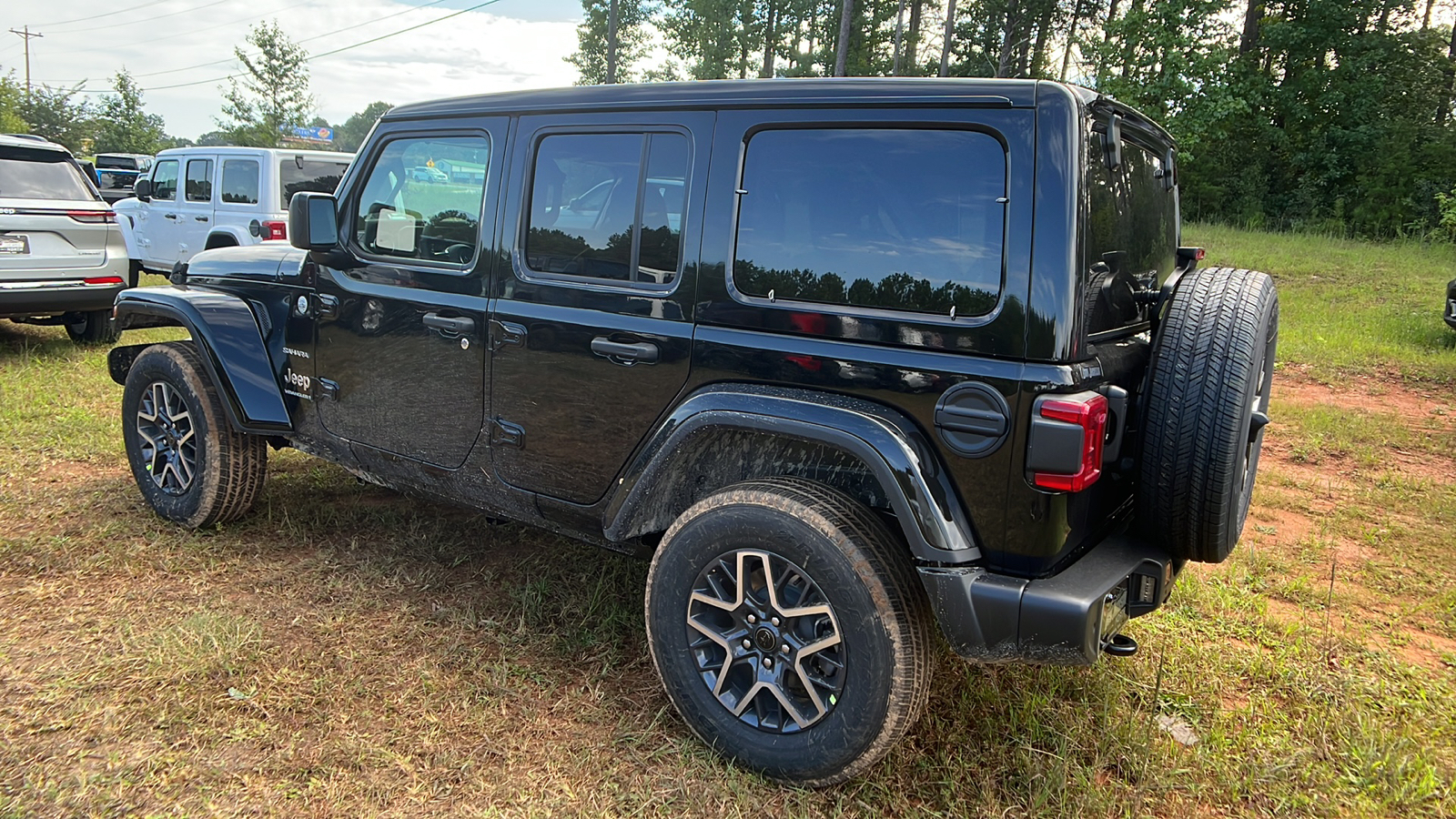 2024 Jeep Wrangler Sahara 7